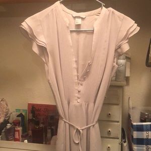 H & M women’s blouse pinkish cream size 4